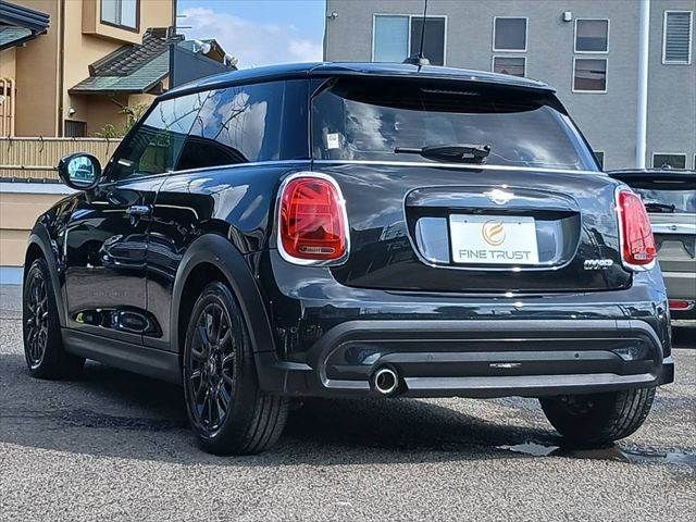 4dcd820c839e4fef0e363748e300f7bf.jpg