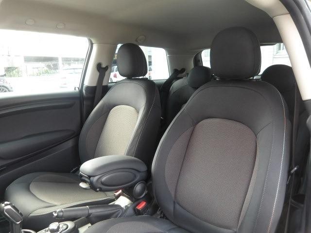 c72eaf6b23e12a52aab17f1e47db84f1.jpg