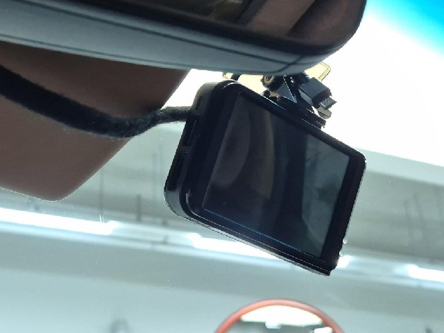 6071500210R17.jpg