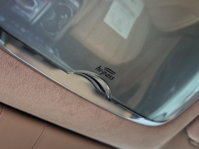 6071500210R18.jpg