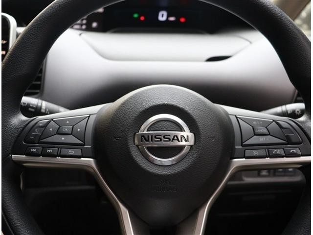 0505037A30261029W00214.jpg