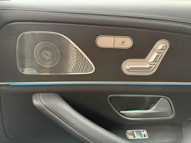 f9a8245fef60c9b676bd672e8d39c1c8.jpg