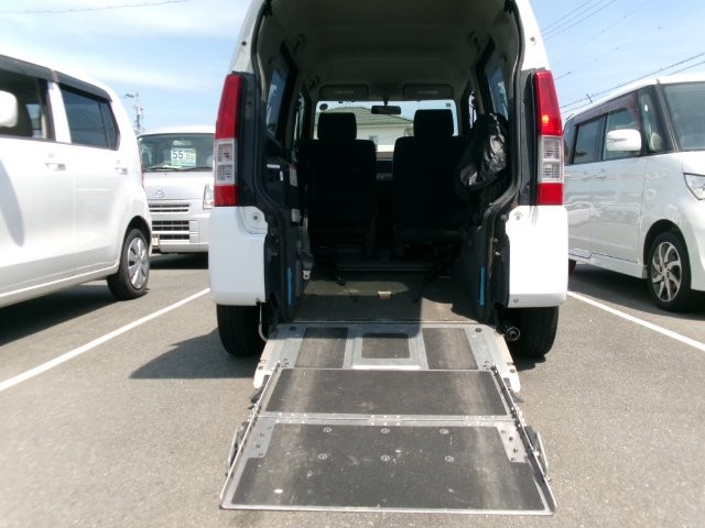 05467b38010cf1b020df57583c8b1e13.jpg