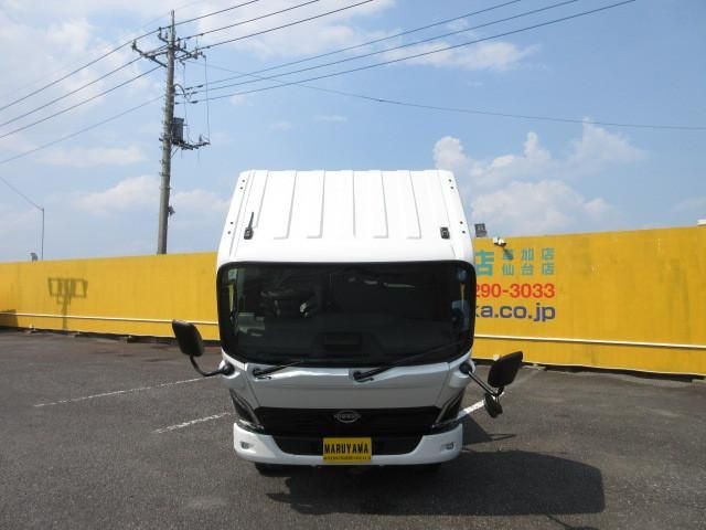 8e827a27afbc927f75de8061c927ace8.jpg
