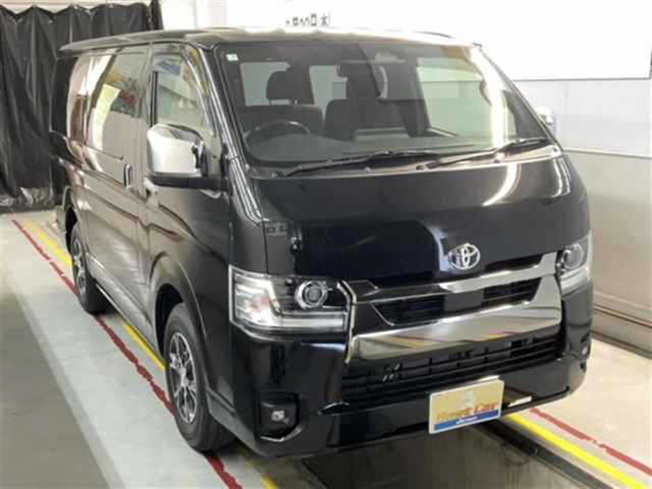 2026 Toyota Hiace, photo 1 of 1