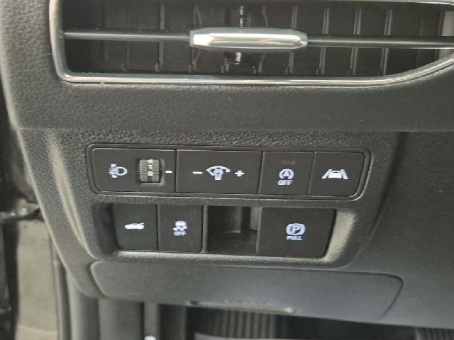 6081501743R17.jpg