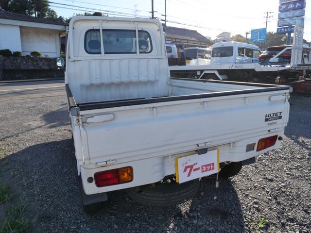 0803866A30261029W00306.jpg