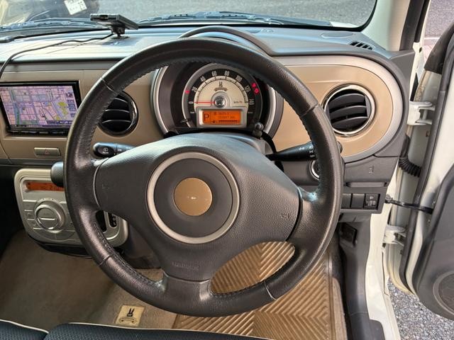 1001795A30261023W00201.jpg