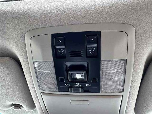 9ece20e6367cd67e5dd12907eeaa29c7.jpg