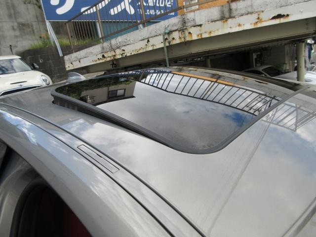 9510341A30260922W00119.jpg