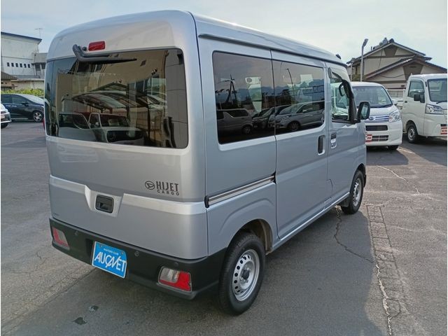 f81ef2806449dce06cb5dc2d12abe142.jpg