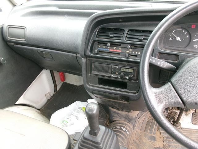 0705372A30260927W00409.jpg
