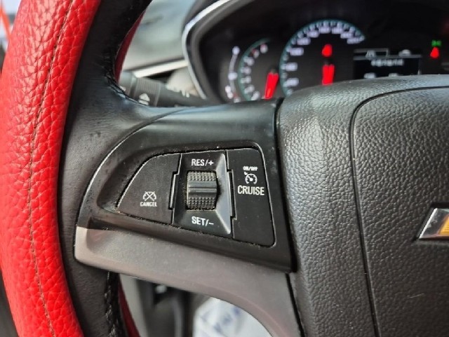 6081501818R15.jpg