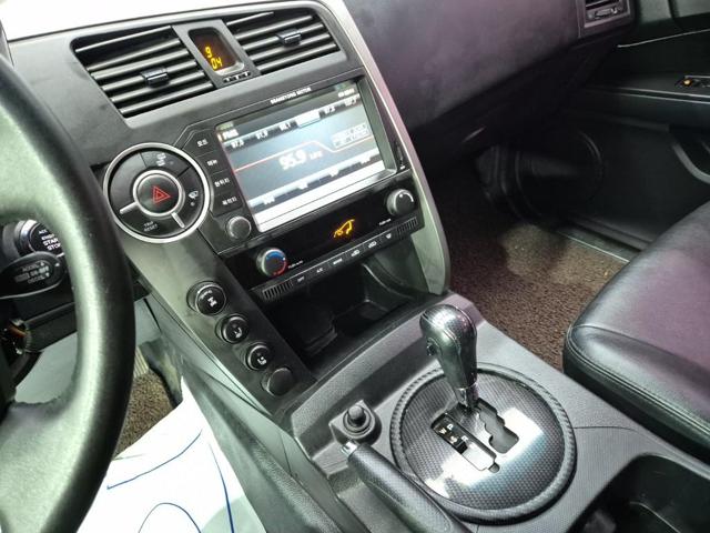 6051001356R10.jpg