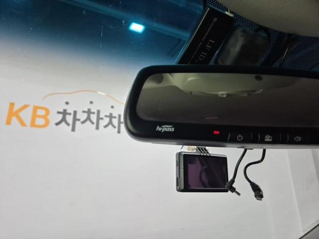 6051001356R16.jpg