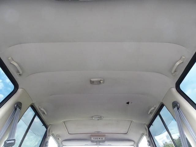 0730175A30261026W00114.jpg