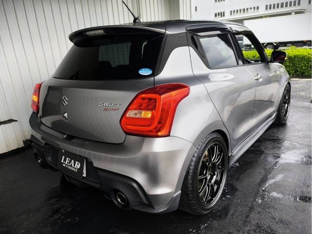 e38a5884ecfbd0d38b81202200dcc801.jpg