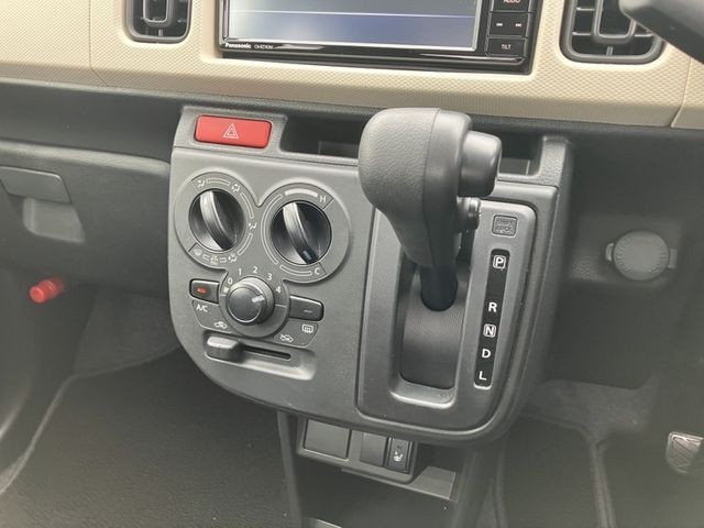 6820012782bcb8f8d5666ebcf0bfd050.jpg