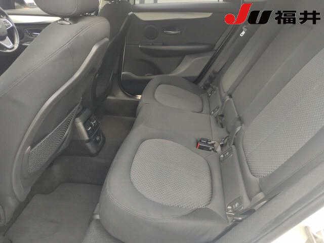 4cae30270cd9fa5466f60780c886f64e.jpg