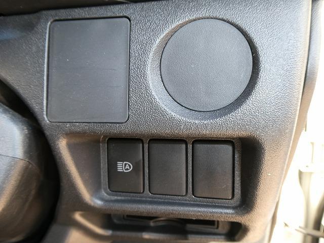 0560439A30260225W00115.jpg