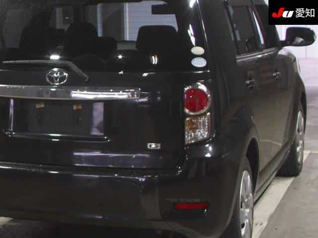 32ce6b8a9dc88e373e1f1e593659f353.jpg