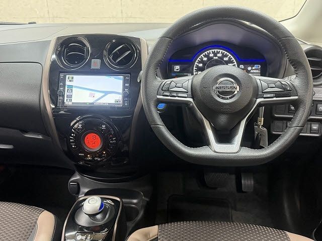 38142e2a9bd619f965f3e2697961cc29.jpg