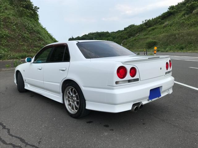 0904198A30230618W00104.jpg