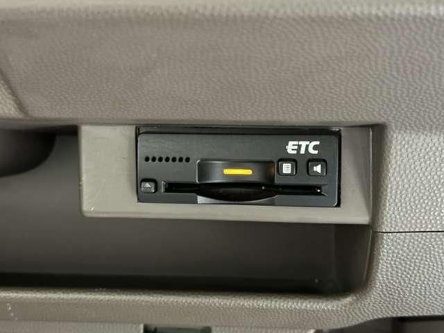 e5e376d62349d9c4fea0537afbcb2af1.jpg