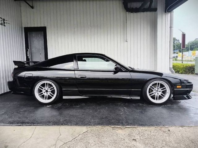 e498e473b191cc987a54e943c2d88c2f.jpg
