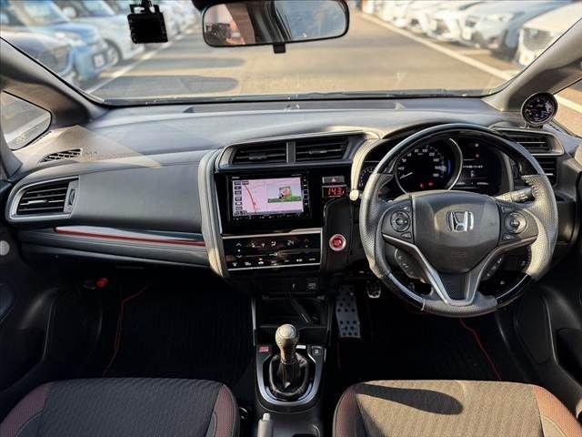 2fc562bdfddc684a3d9c435589cd5525.jpg