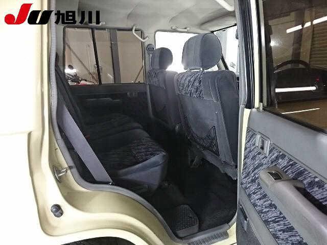 bec62d7cab180ad08aeb754d01371c88.jpg