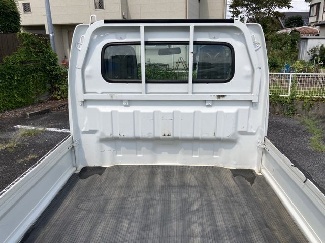 216acea8078903f96f57daf21655af5a.jpg
