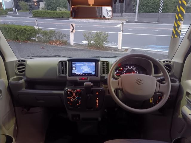 0500134A30261029W00301.jpg