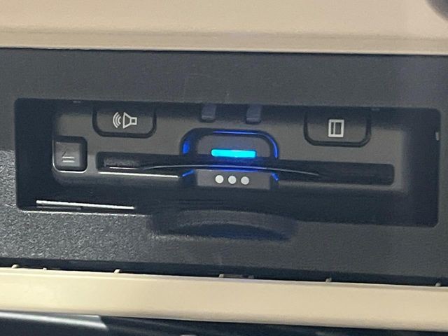 28e24e5cc1f11760c37361bbbebfb3f0.jpg