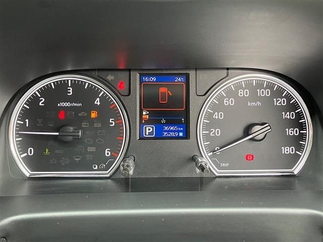 53e29d3aab4584325674660f7d887edb.jpg