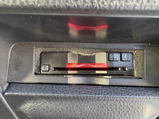 eeeb70eb549561997ff9a5cc14f3ebc7.jpg