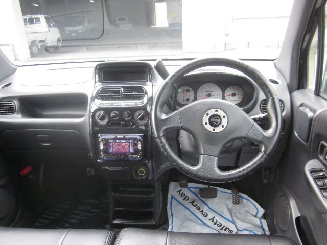 9bd020755788fe0d6891eee9041042fa.jpg