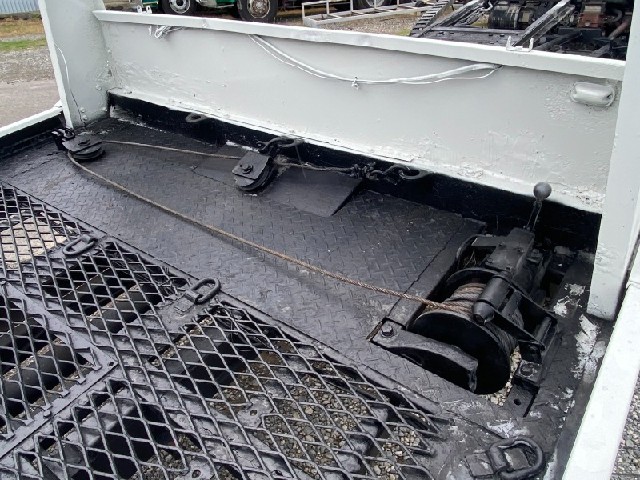 ac9f820e1d6edc39239ac6dc5d905654.jpeg