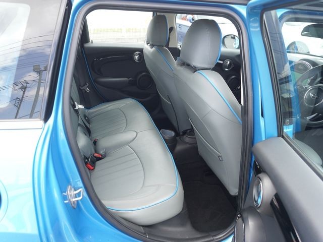 4151bd627f6c3712d2b797926cb1b0ef.jpg