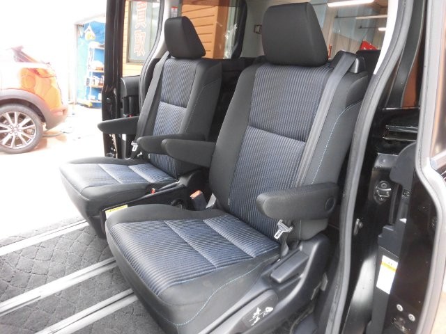 cc8dd128bf45ae8313fbc3b07c4aa119.jpg