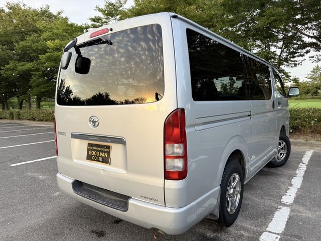 2707e1bab38222774bb732dd9d8f8545.jpg