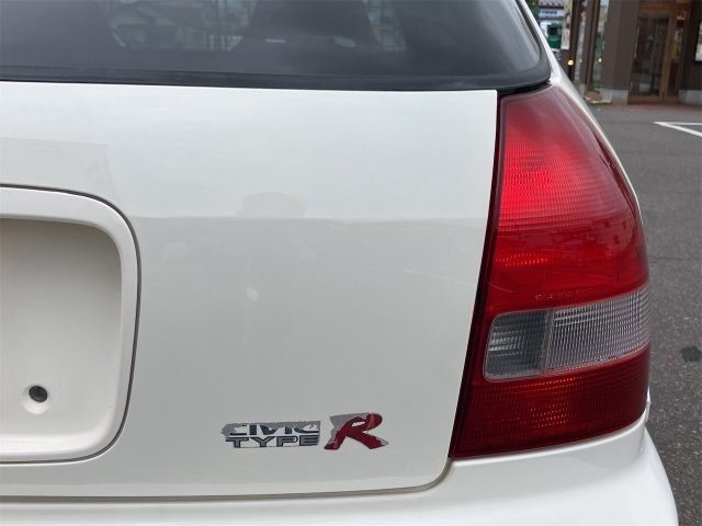 c339110ce04115afd7a541bfacad1e69.jpg