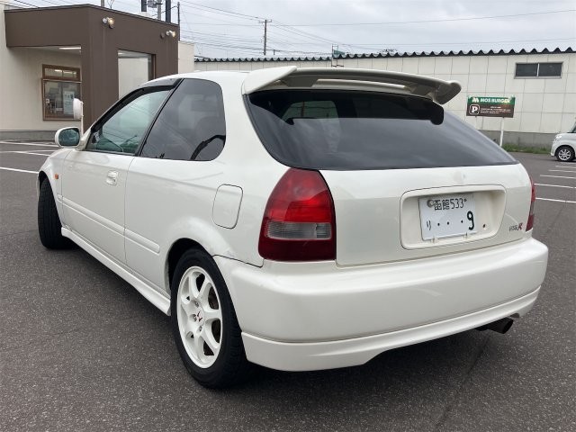fd22bf99316c9d7b67faa9301bf80900.jpg