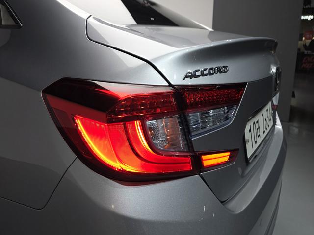 abc9325fc823a7aff93b2227b49274bd.jpeg