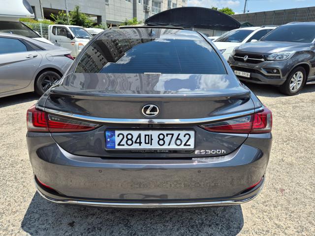 4f7b8a5e741cf3848eb178cd0bd2954c.jpeg