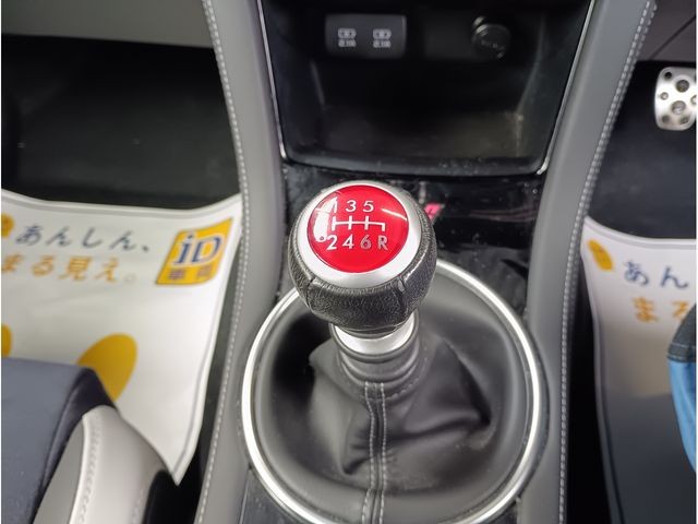 024c18f1f0c00e42b1de432f382c8d35.jpg