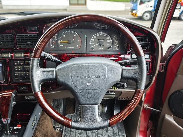 0303064A30261001W00116.jpg