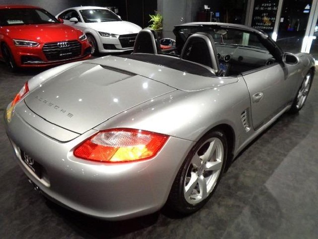 b199853ce15a1b65cc6945b9d814fa9e.jpg