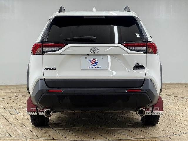 d4298fca8d9e285f33fd68d95f0f4aa5.jpg