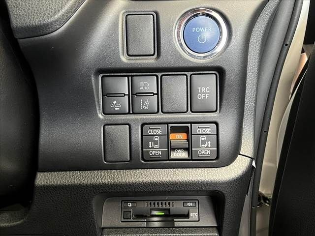 8ac900e46da15a5a52e4f5f758f25217.jpg